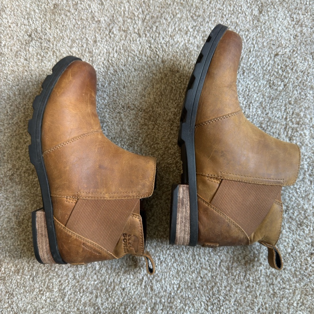 SOREL Emelie Chelsea Boots Waterproof Camel Brown Leather Women’s Size 7.5